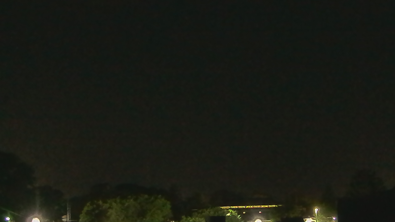 Thumbnail for current weather camera view from Old Saybrook MS in Old Saybrook Center, Connecticut