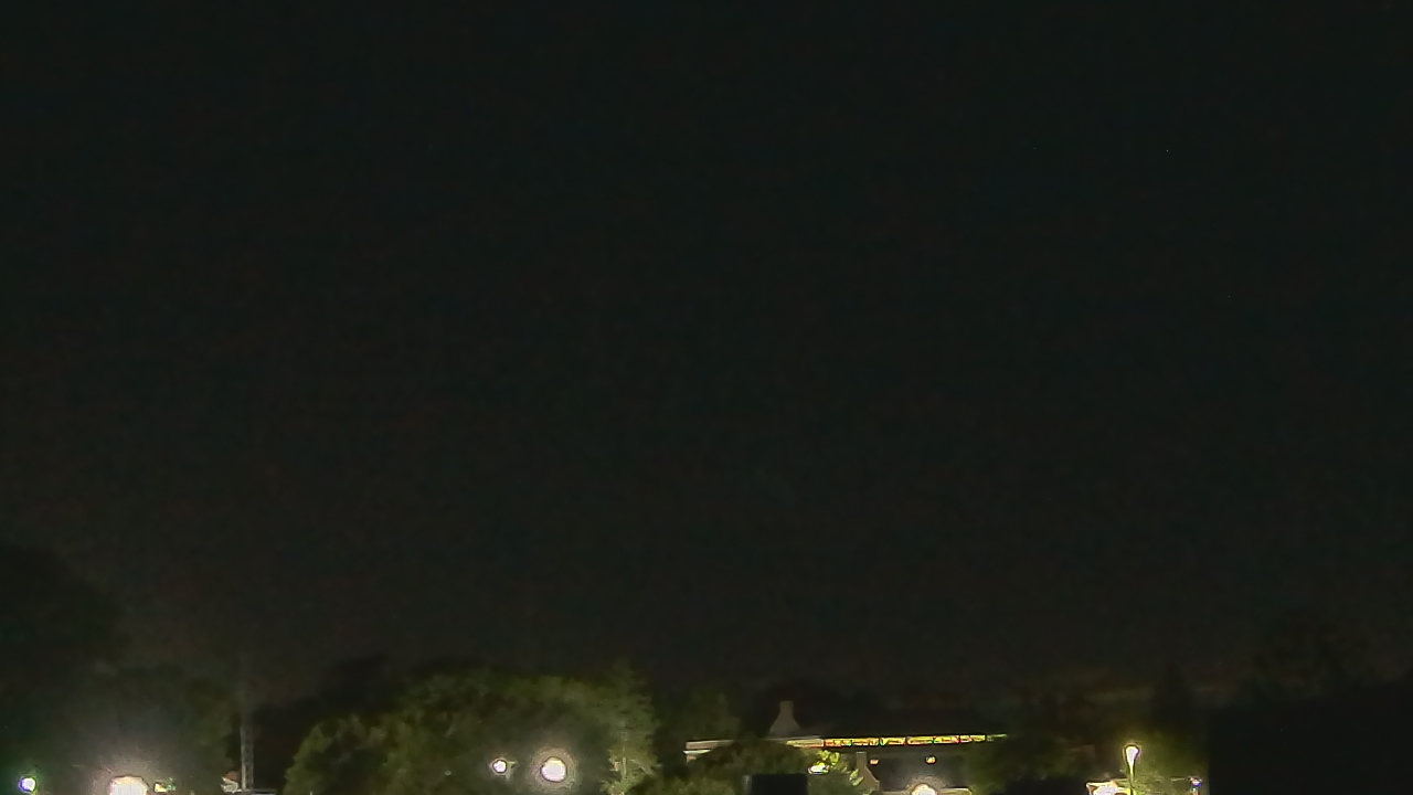 Thumbnail for current weather camera view from Old Saybrook MS in Old Saybrook Center, Connecticut