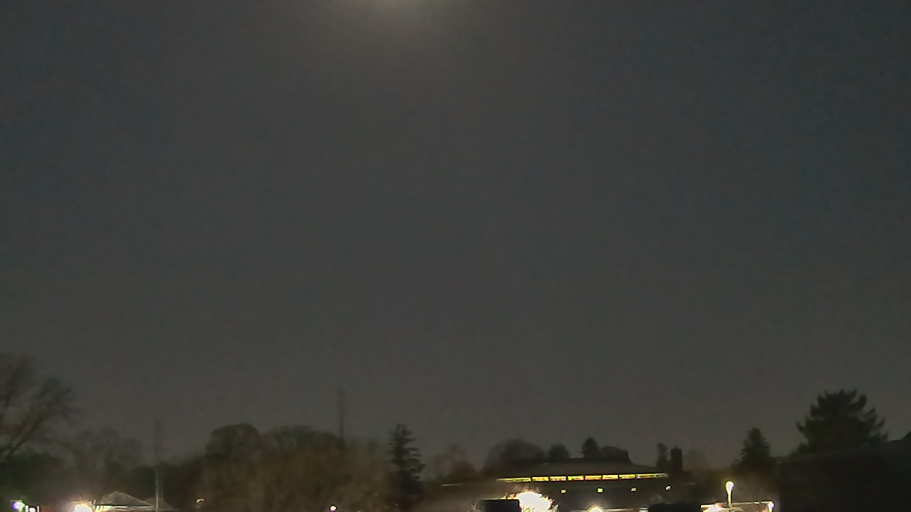 Thumbnail for current weather camera view from Old Saybrook MS in Old Saybrook Center, Connecticut