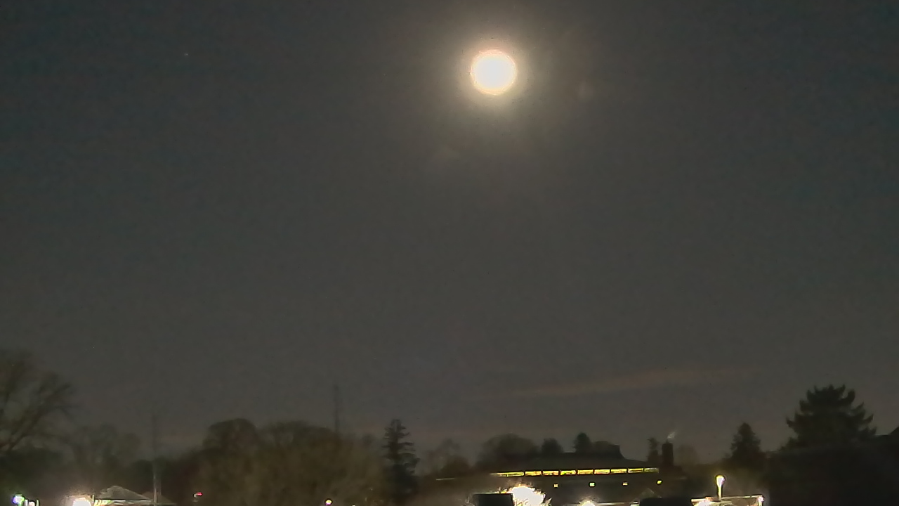 Thumbnail for current weather camera view from Old Saybrook MS in Old Saybrook Center, Connecticut