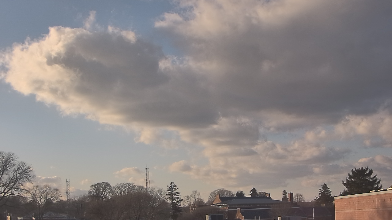 Thumbnail for current weather camera view from Old Saybrook MS in Old Saybrook Center, Connecticut