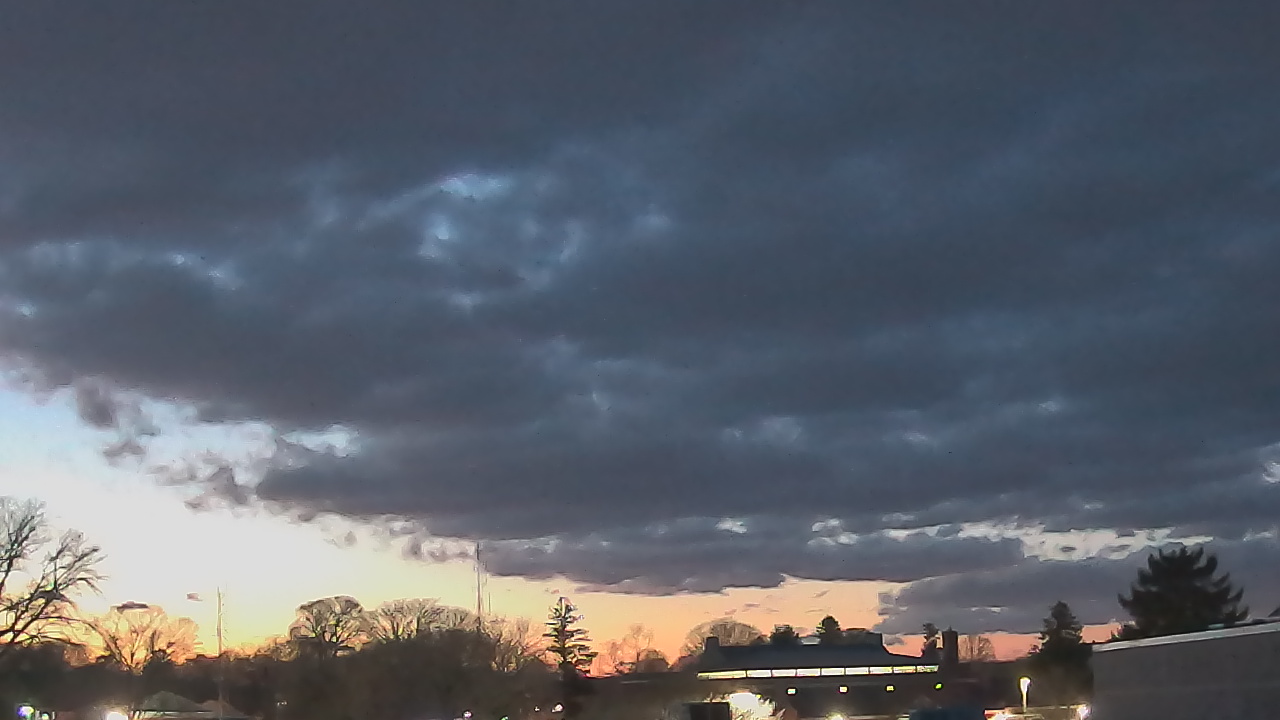 Thumbnail for current weather camera view from Old Saybrook MS in Old Saybrook Center, Connecticut