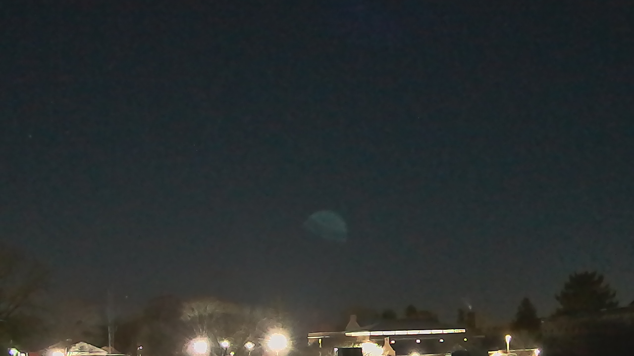 Thumbnail for current weather camera view from Old Saybrook MS in Old Saybrook Center, Connecticut