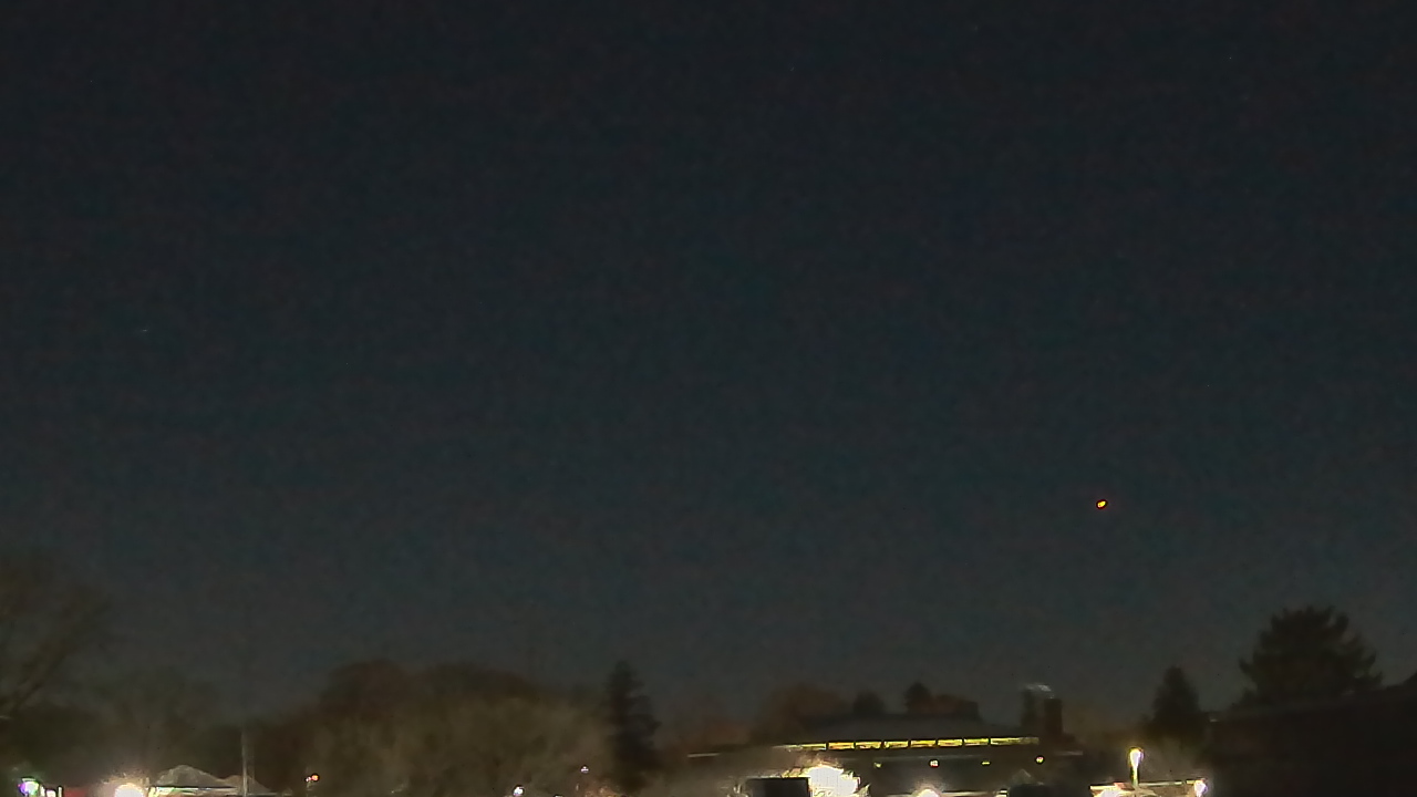 Thumbnail for current weather camera view from Old Saybrook MS in Old Saybrook Center, Connecticut