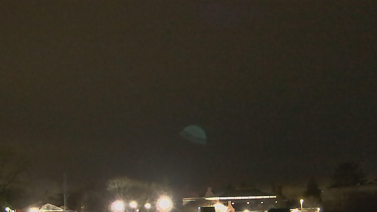 Thumbnail for current weather camera view from Old Saybrook MS in Old Saybrook Center, Connecticut