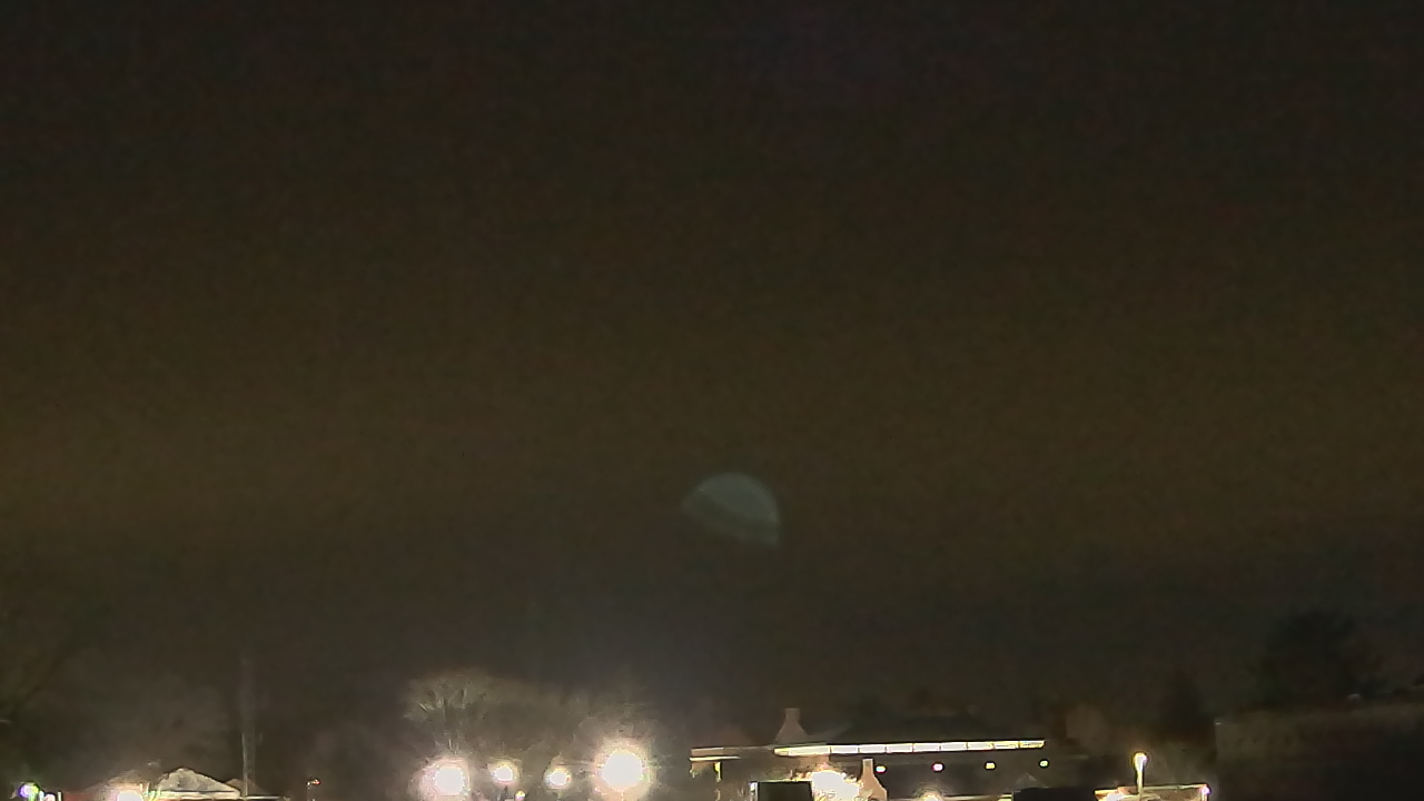 Thumbnail for current weather camera view from Old Saybrook MS in Old Saybrook Center, Connecticut