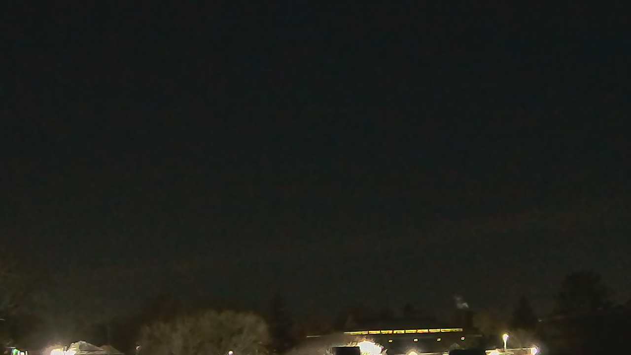 Thumbnail for current weather camera view from Old Saybrook MS in Old Saybrook Center, Connecticut