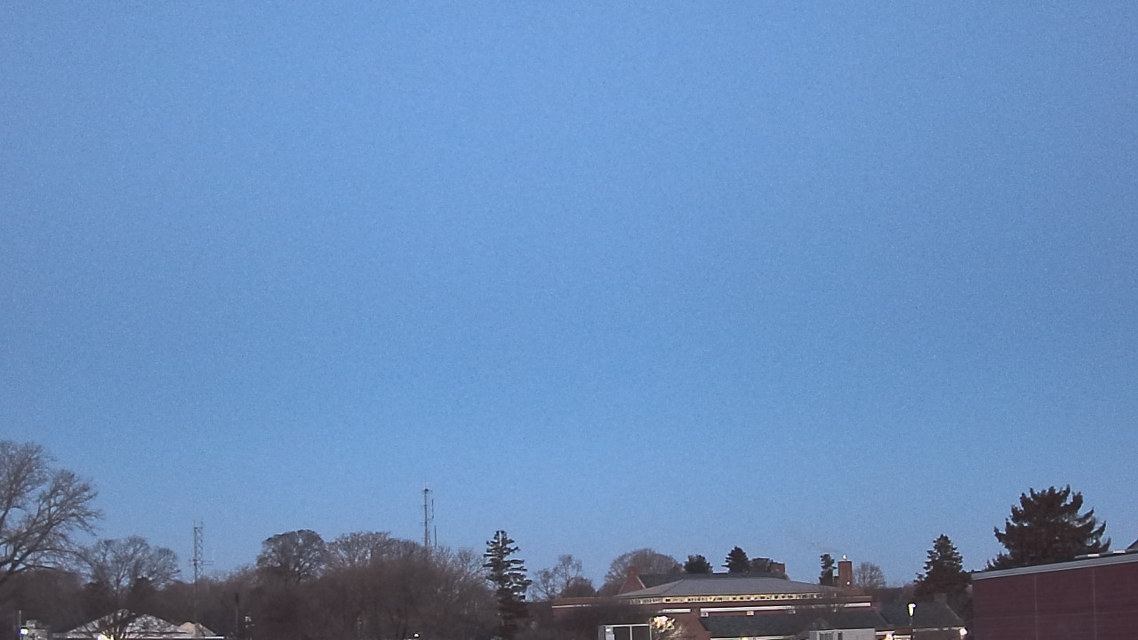 Thumbnail for current weather camera view from Old Saybrook MS in Old Saybrook Center, Connecticut