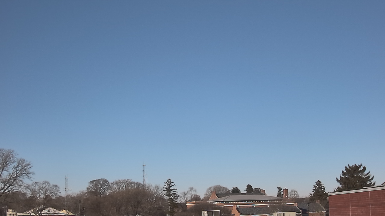 Thumbnail for current weather camera view from Old Saybrook MS in Old Saybrook Center, Connecticut