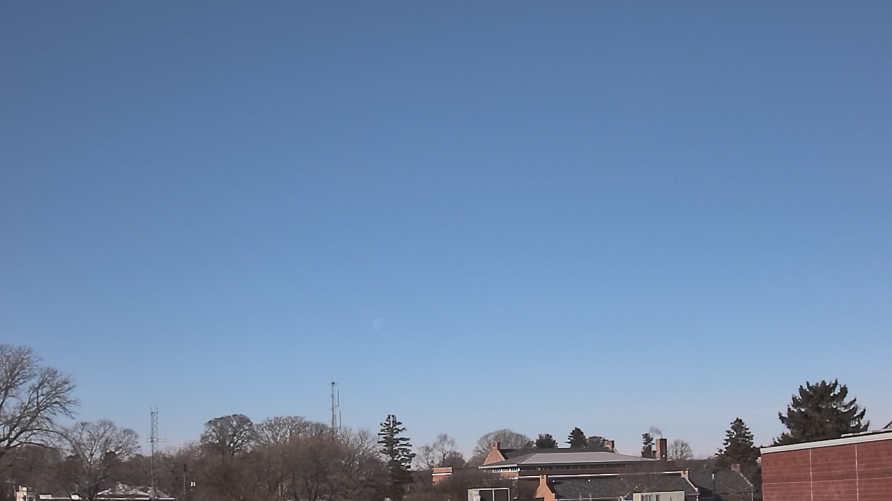 Thumbnail for current weather camera view from Old Saybrook MS in Old Saybrook Center, Connecticut