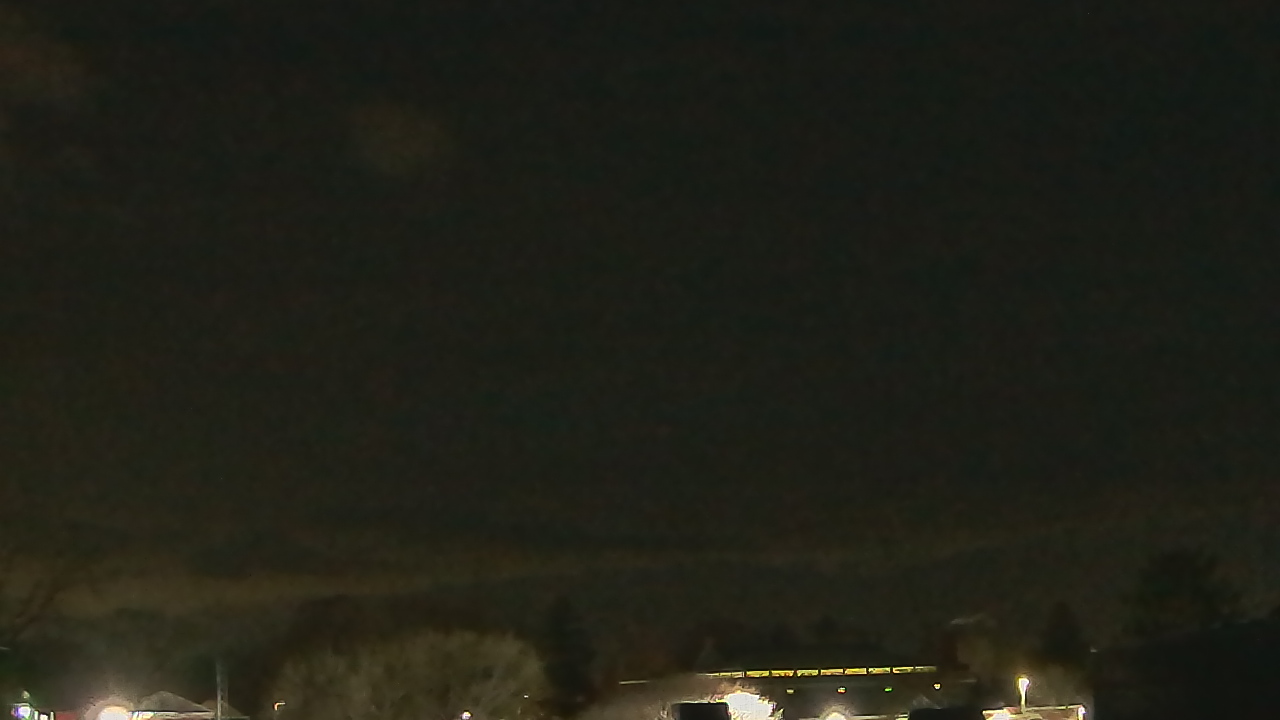 Thumbnail for current weather camera view from Old Saybrook MS in Old Saybrook Center, Connecticut