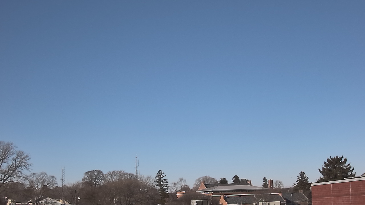 Thumbnail for current weather camera view from Old Saybrook MS in Old Saybrook Center, Connecticut