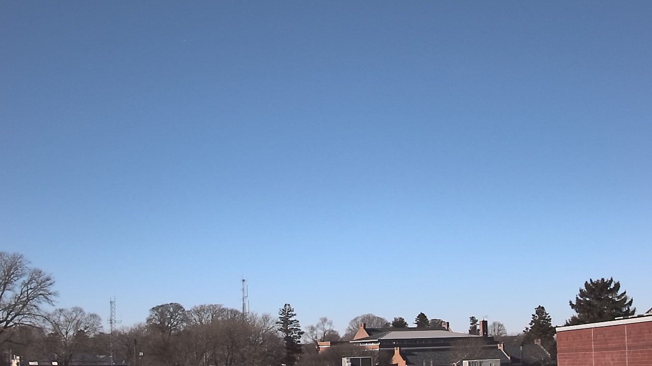 Thumbnail for current weather camera view from Old Saybrook MS in Old Saybrook Center, Connecticut