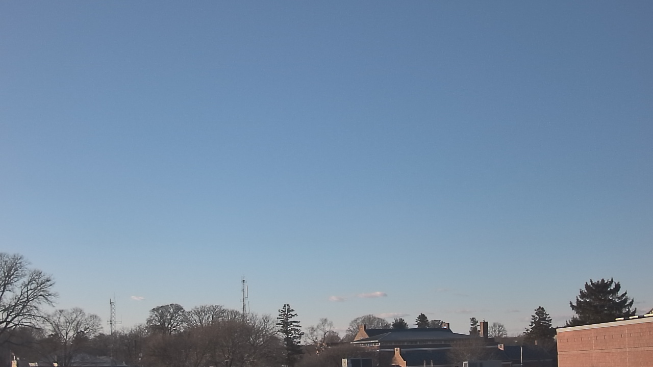 Thumbnail for current weather camera view from Old Saybrook MS in Old Saybrook Center, Connecticut
