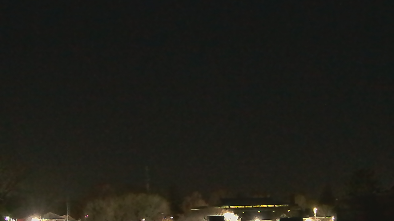 Thumbnail for current weather camera view from Old Saybrook MS in Old Saybrook Center, Connecticut