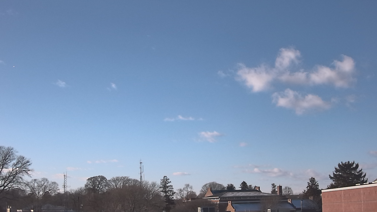 Thumbnail for current weather camera view from Old Saybrook MS in Old Saybrook Center, Connecticut