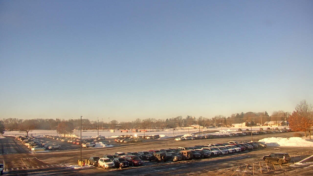 Thumbnail for current weather camera view from Oswego HS in Oswego, Illinois