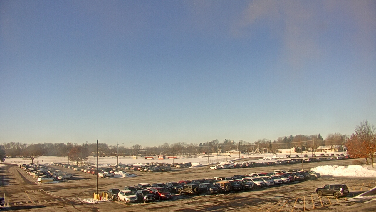 Thumbnail for current weather camera view from Oswego HS in Oswego, Illinois