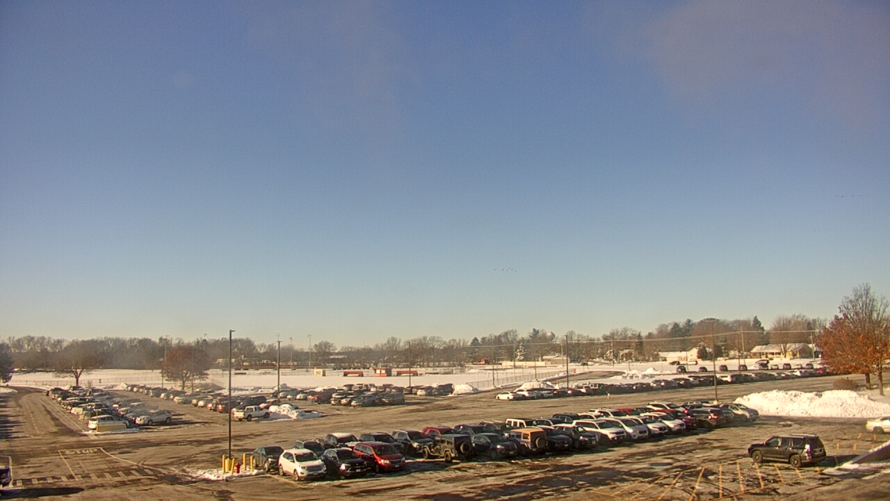 Thumbnail for current weather camera view from Oswego HS in Oswego, Illinois