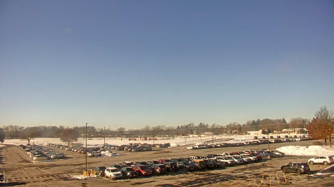 Thumbnail for current weather camera view from Oswego HS in Oswego, Illinois