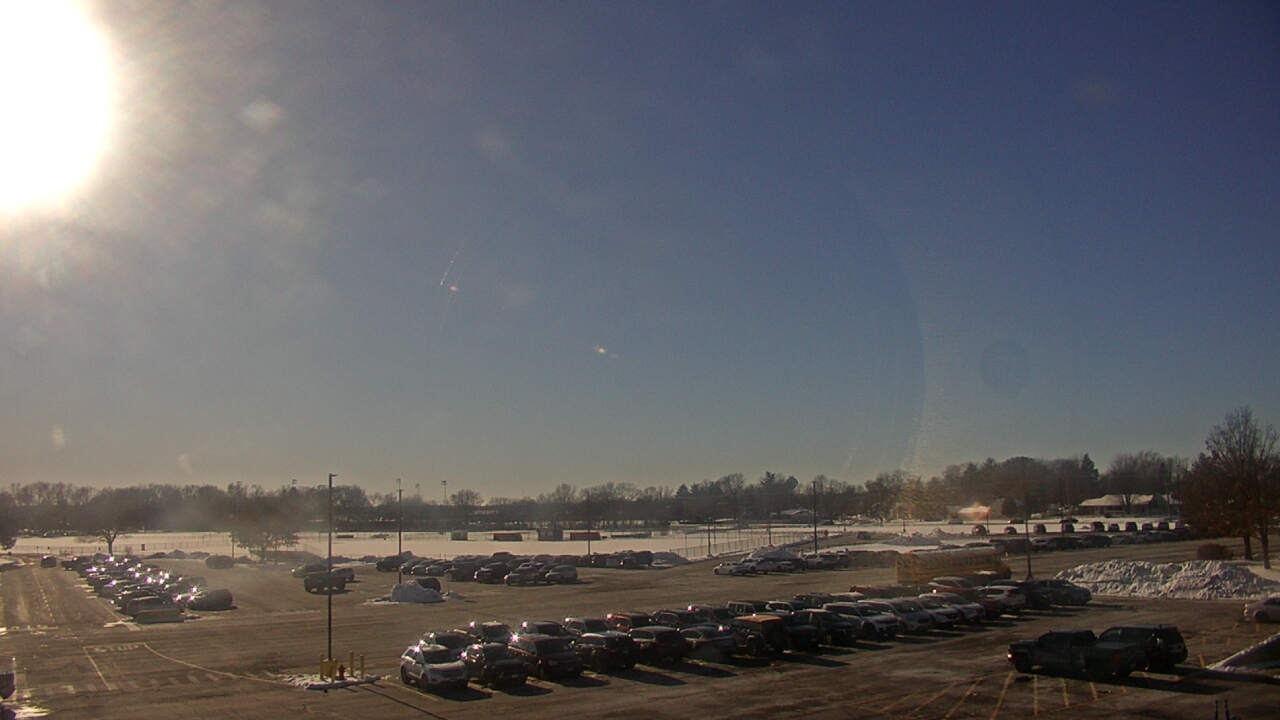 Thumbnail for current weather camera view from Oswego HS in Oswego, Illinois