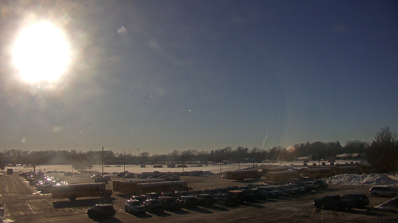 Thumbnail for current weather camera view from Oswego HS in Oswego, Illinois