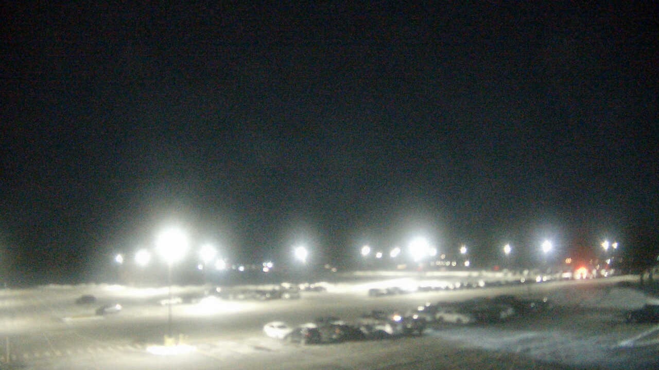 Thumbnail for current weather camera view from Oswego HS in Oswego, Illinois