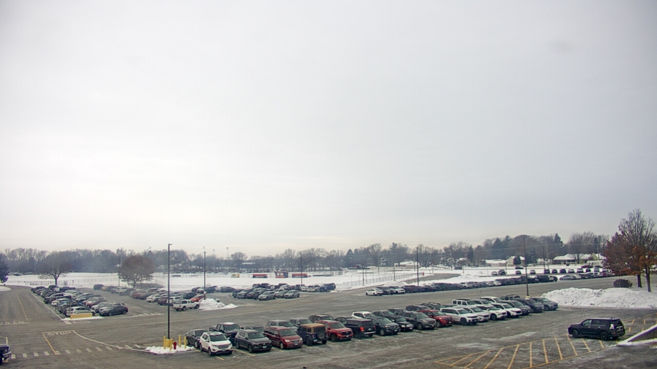 Thumbnail for current weather camera view from Oswego HS in Oswego, Illinois