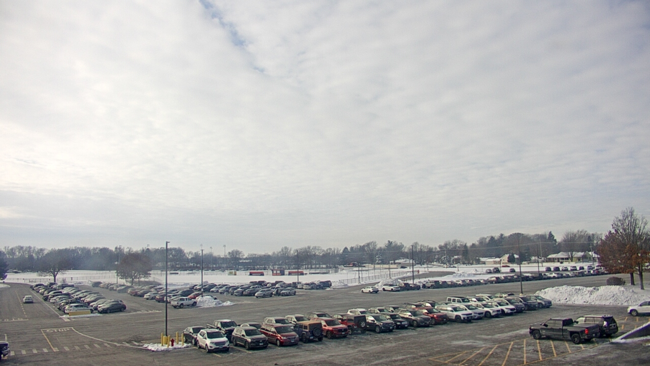 Thumbnail for current weather camera view from Oswego HS in Oswego, Illinois