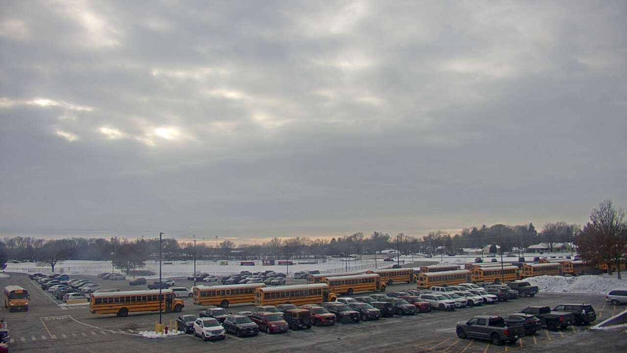 Thumbnail for current weather camera view from Oswego HS in Oswego, Illinois
