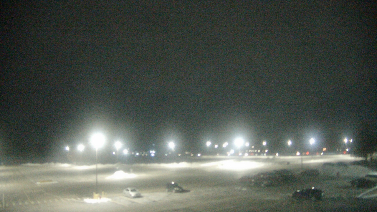 Thumbnail for current weather camera view from Oswego HS in Oswego, Illinois