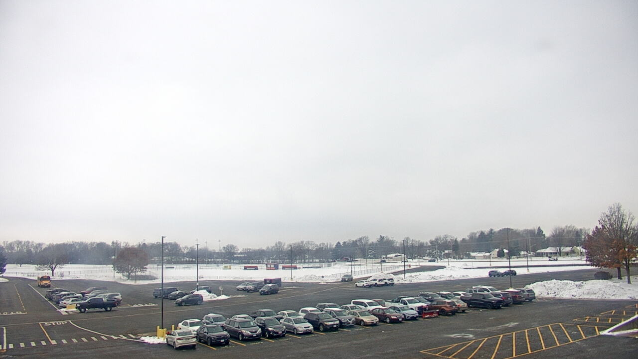 Thumbnail for current weather camera view from Oswego HS in Oswego, Illinois