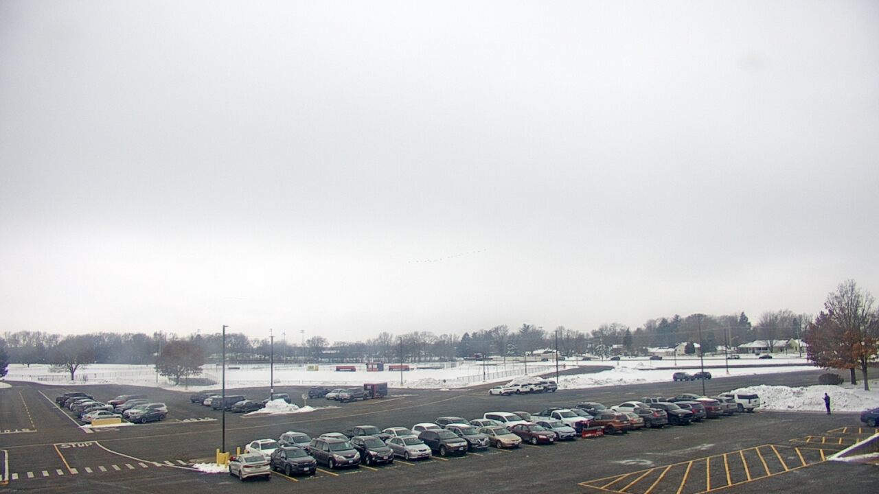 Thumbnail for current weather camera view from Oswego HS in Oswego, Illinois