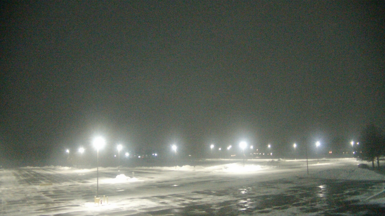 Thumbnail for current weather camera view from Oswego HS in Oswego, Illinois