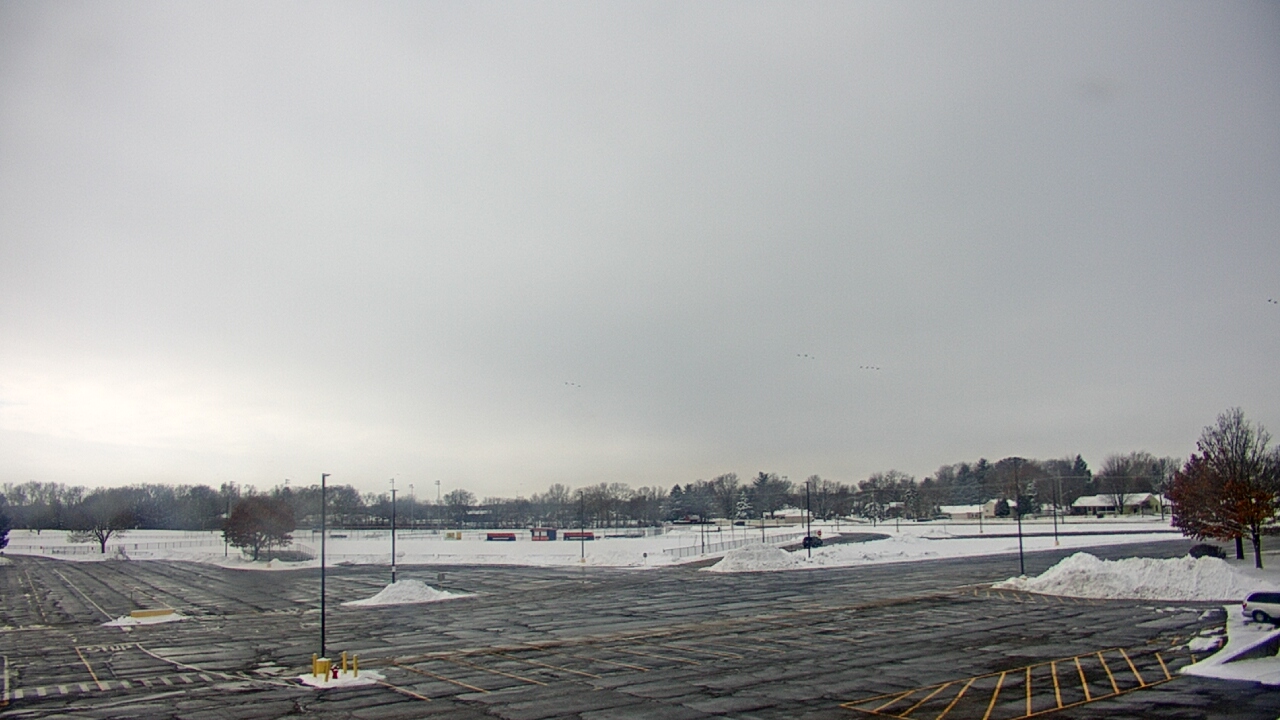 Thumbnail for current weather camera view from Oswego HS in Oswego, Illinois