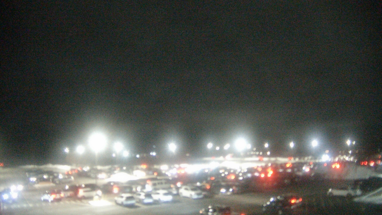 Thumbnail for current weather camera view from Oswego HS in Oswego, Illinois
