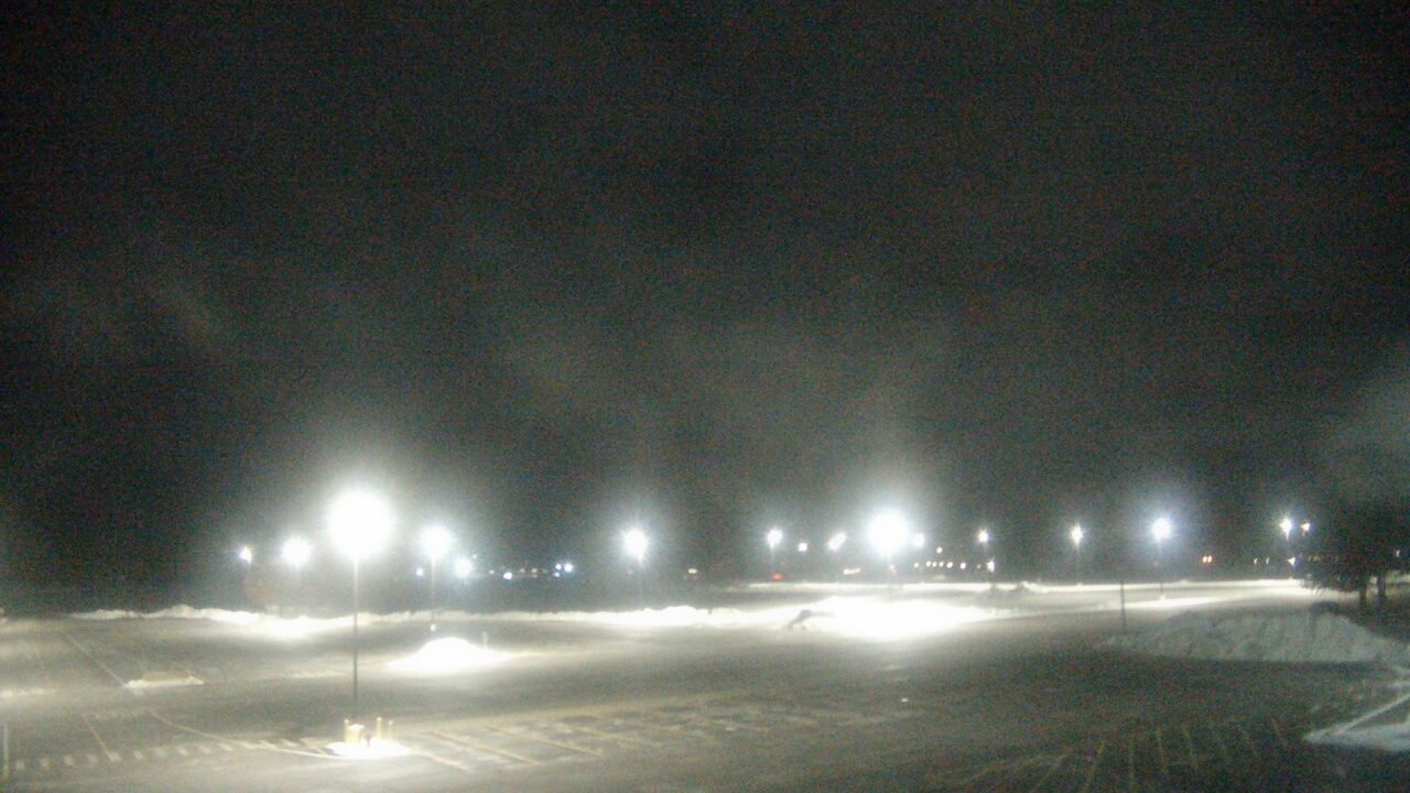 Thumbnail for current weather camera view from Oswego HS in Oswego, Illinois