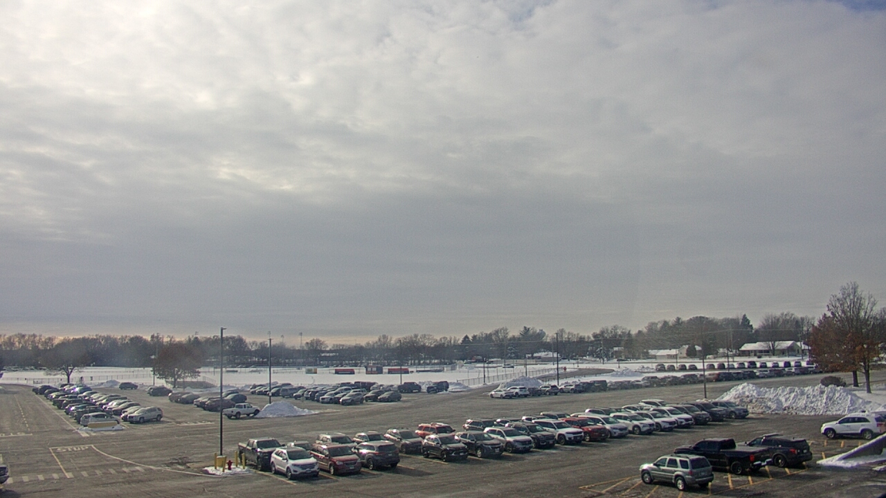 Thumbnail for current weather camera view from Oswego HS in Oswego, Illinois
