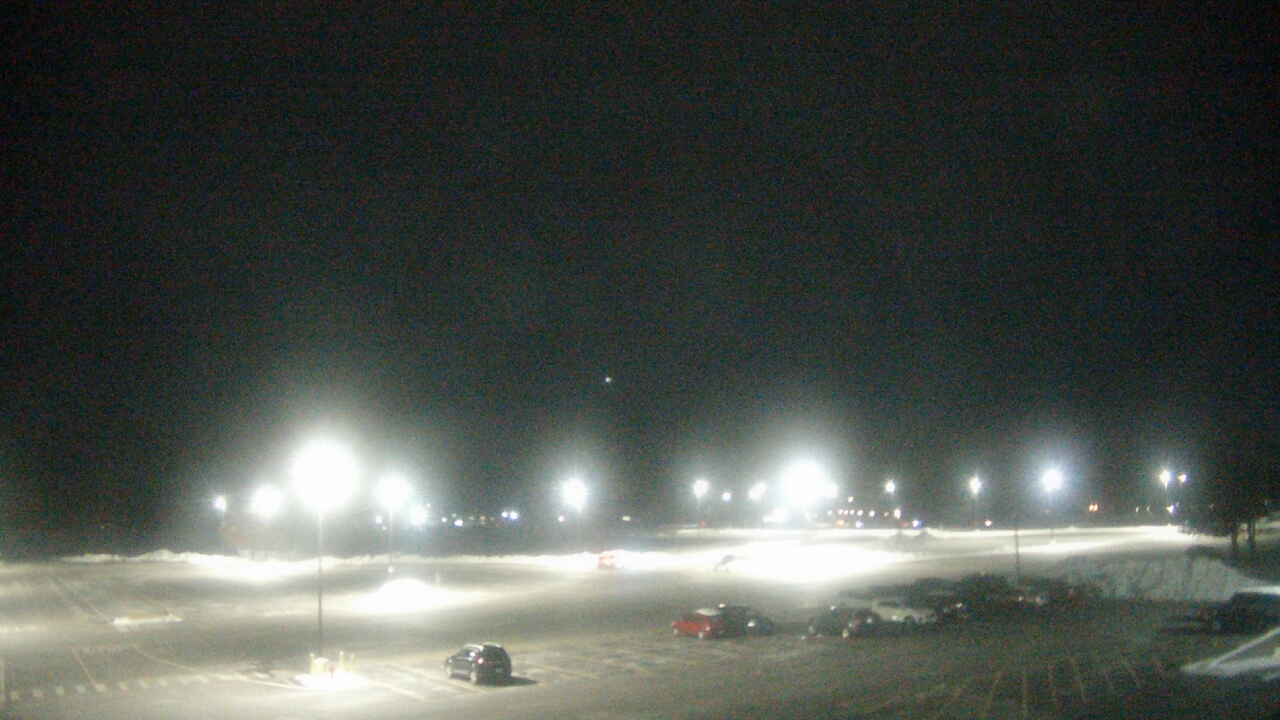 Thumbnail for current weather camera view from Oswego HS in Oswego, Illinois