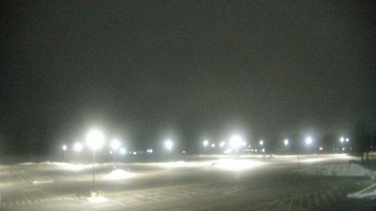Thumbnail for current weather camera view from Oswego HS in Oswego, Illinois