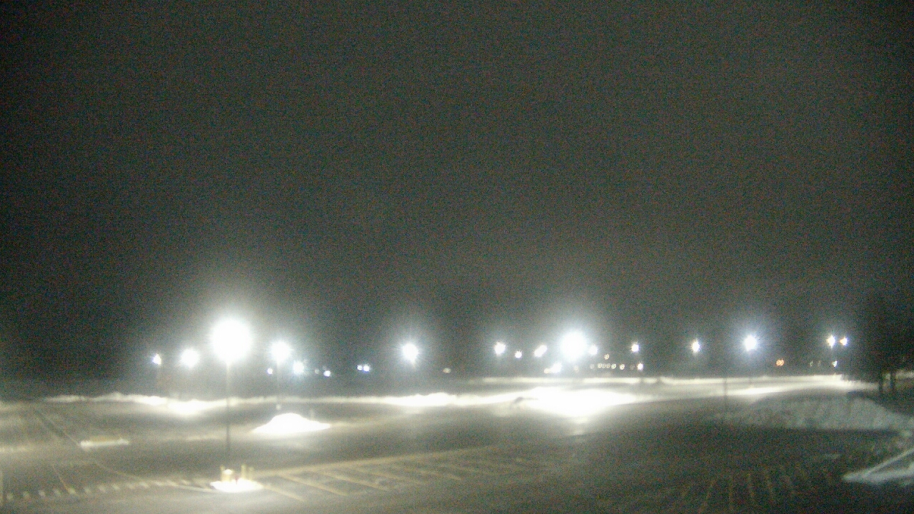 Thumbnail for current weather camera view from Oswego HS in Oswego, Illinois