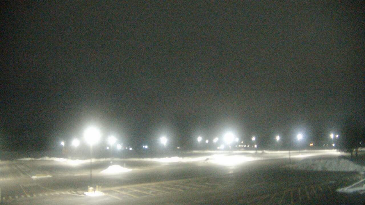 Thumbnail for current weather camera view from Oswego HS in Oswego, Illinois