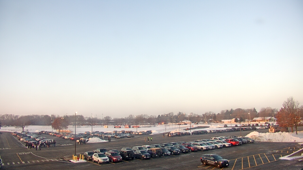 Thumbnail for current weather camera view from Oswego HS in Oswego, Illinois