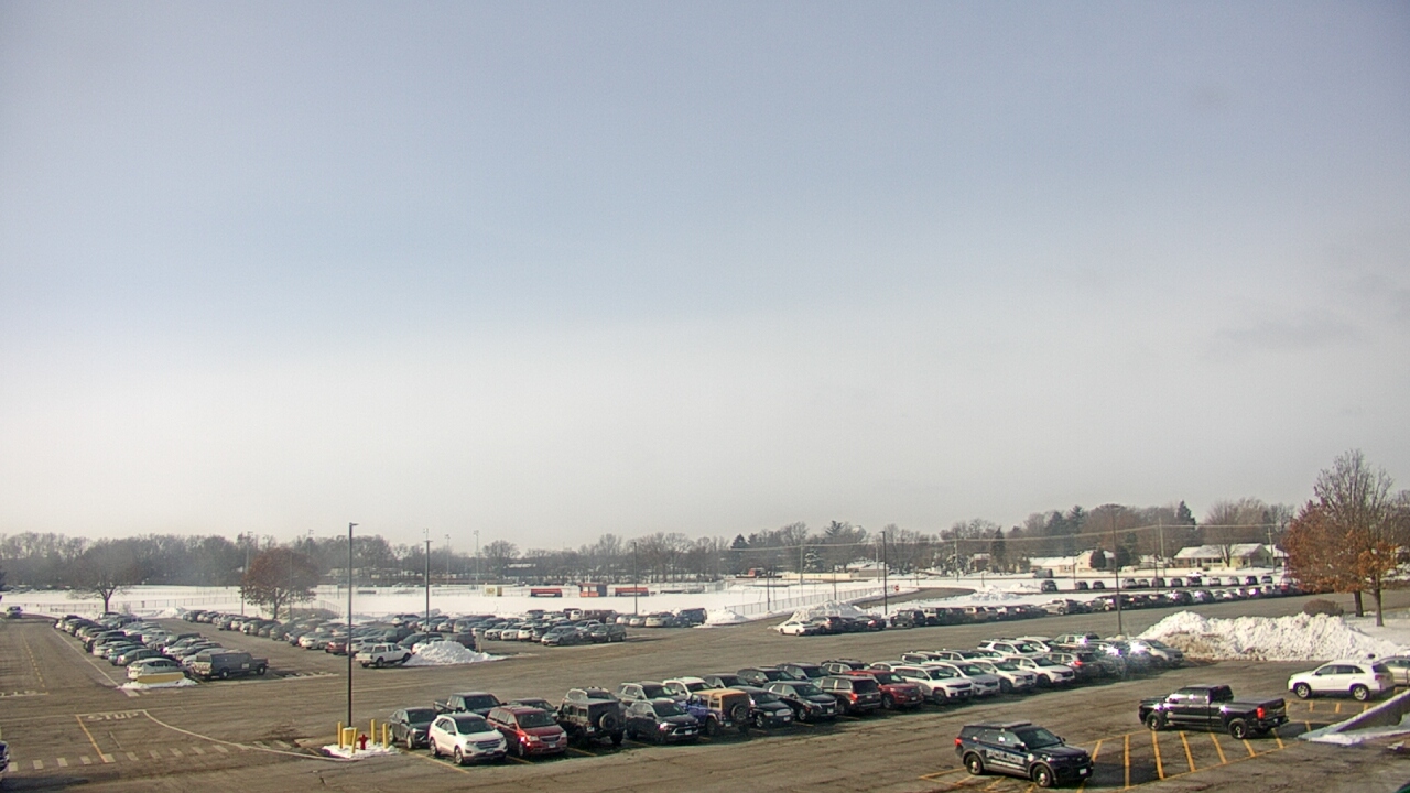 Thumbnail for current weather camera view from Oswego HS in Oswego, Illinois