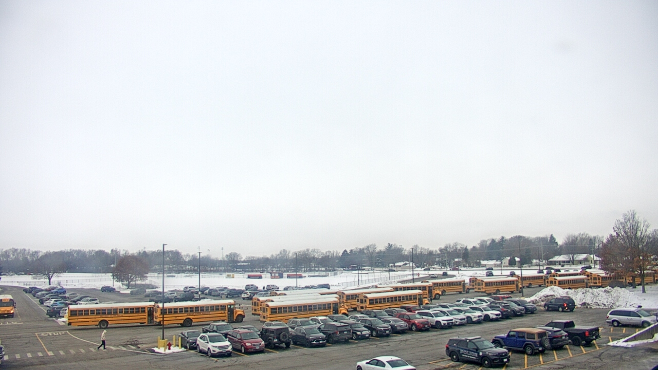 Thumbnail for current weather camera view from Oswego HS in Oswego, Illinois