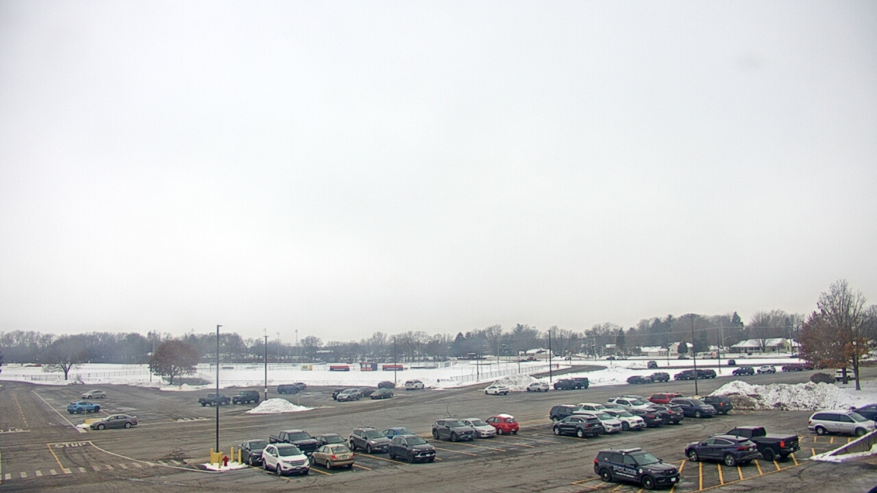 Thumbnail for current weather camera view from Oswego HS in Oswego, Illinois