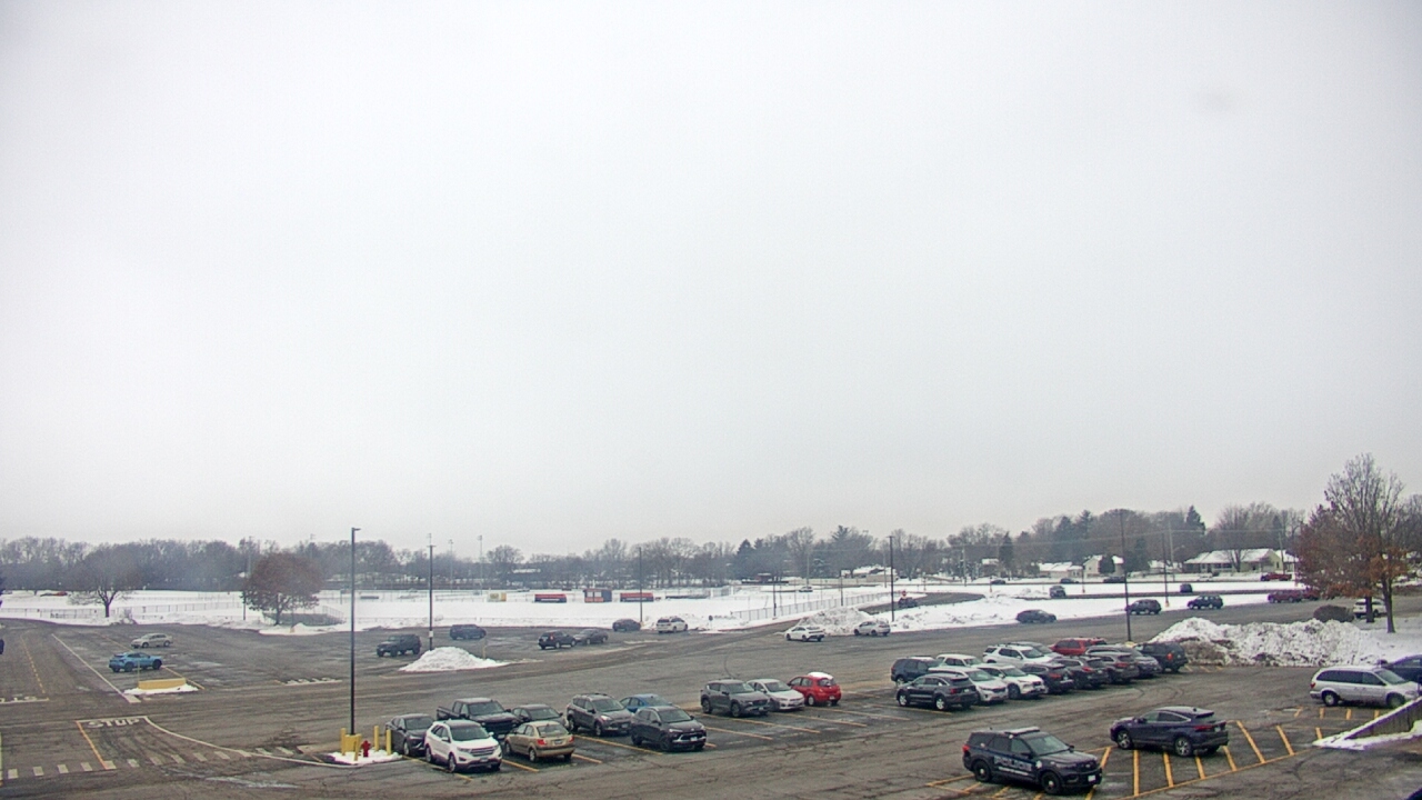 Thumbnail for current weather camera view from Oswego HS in Oswego, Illinois