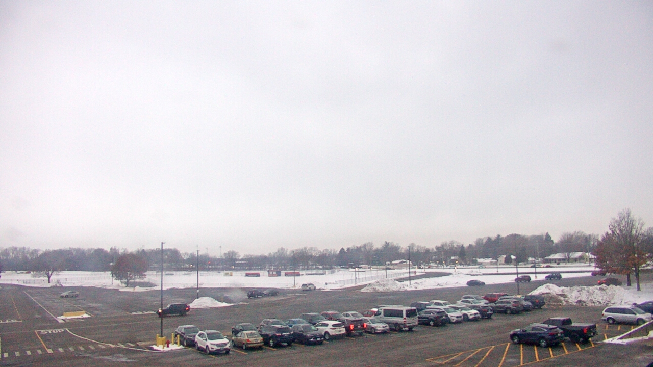 Thumbnail for current weather camera view from Oswego HS in Oswego, Illinois