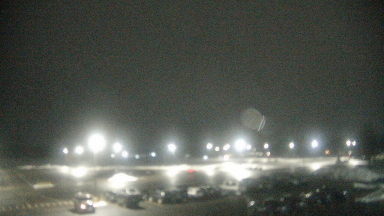 Thumbnail for current weather camera view from Oswego HS in Oswego, Illinois