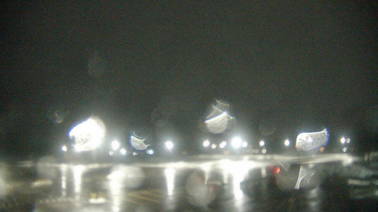 Thumbnail for current weather camera view from Oswego HS in Oswego, Illinois
